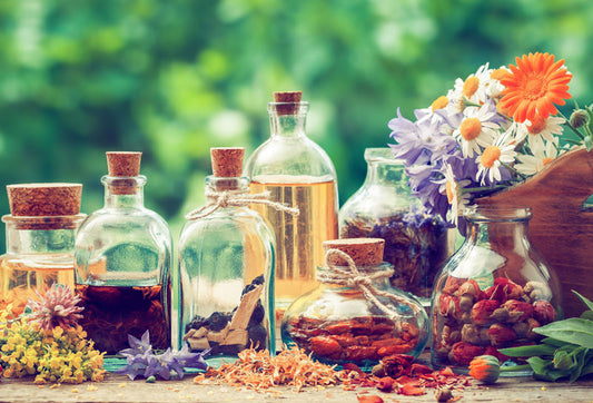 Aromaterapia, uleiurile esentiale, trecut si prezent