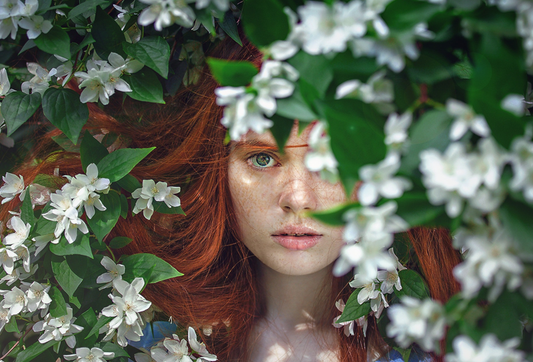 Soluţia complet naturală pentru un ten mereu tânăr şi plin de vitalitate